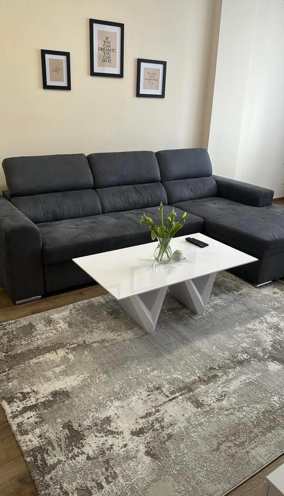Апартамент Center Elegant Living